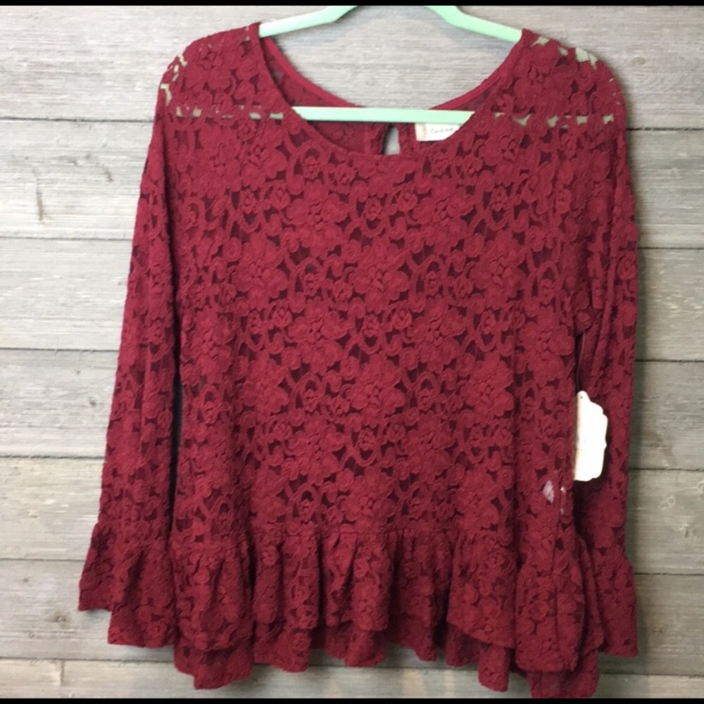 NWT ALTAR’D STATE • red lace mickara top SMALL